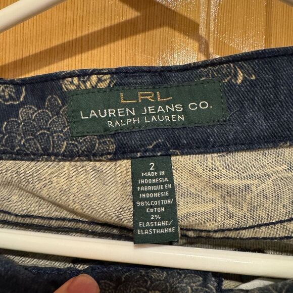 LRL Lauren Jeans Co Dark Blue Floral Print Skinny Jeans sz 2 - Picture 4 of 4